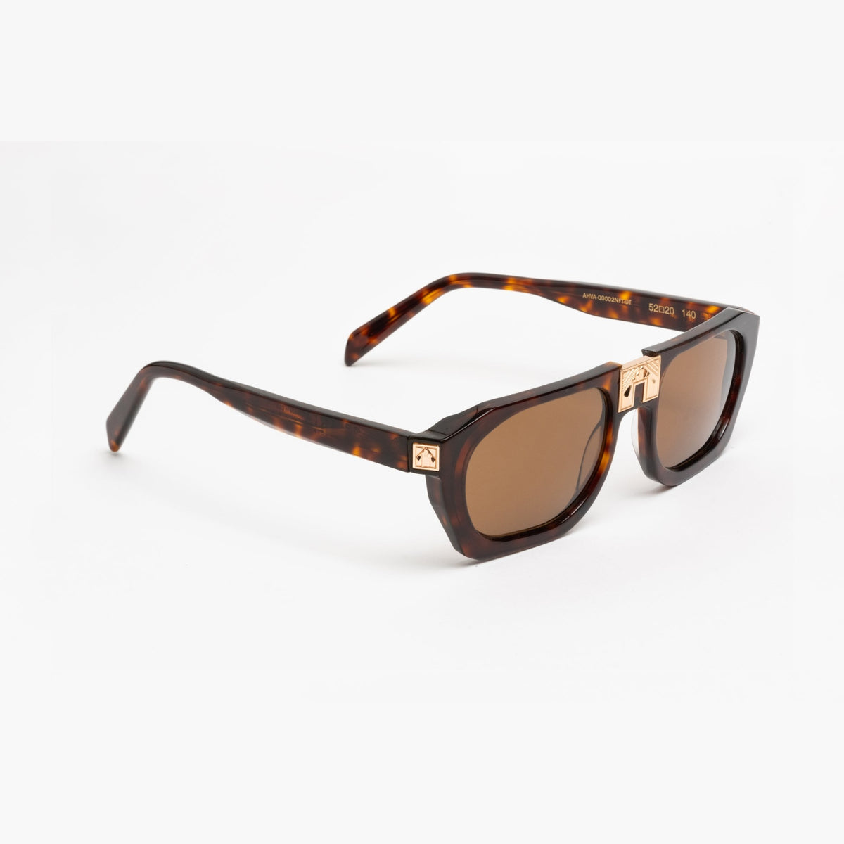 ARIA NOIR Ahava sunglasses in Dark Tortoise, three quarter angle view