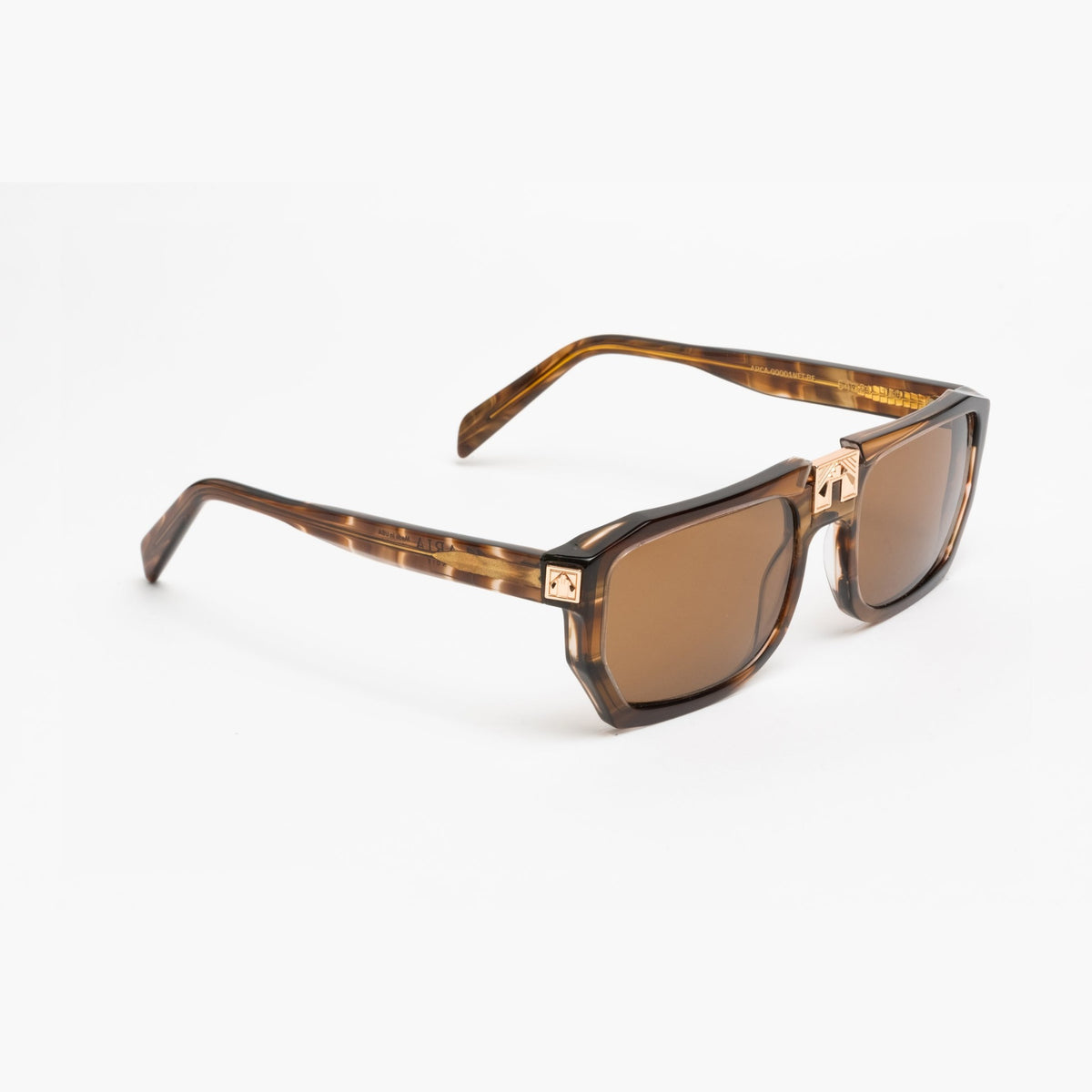 ARIA NOIR ARCA II sunglasses in Root Beer Float, three quarter angle view