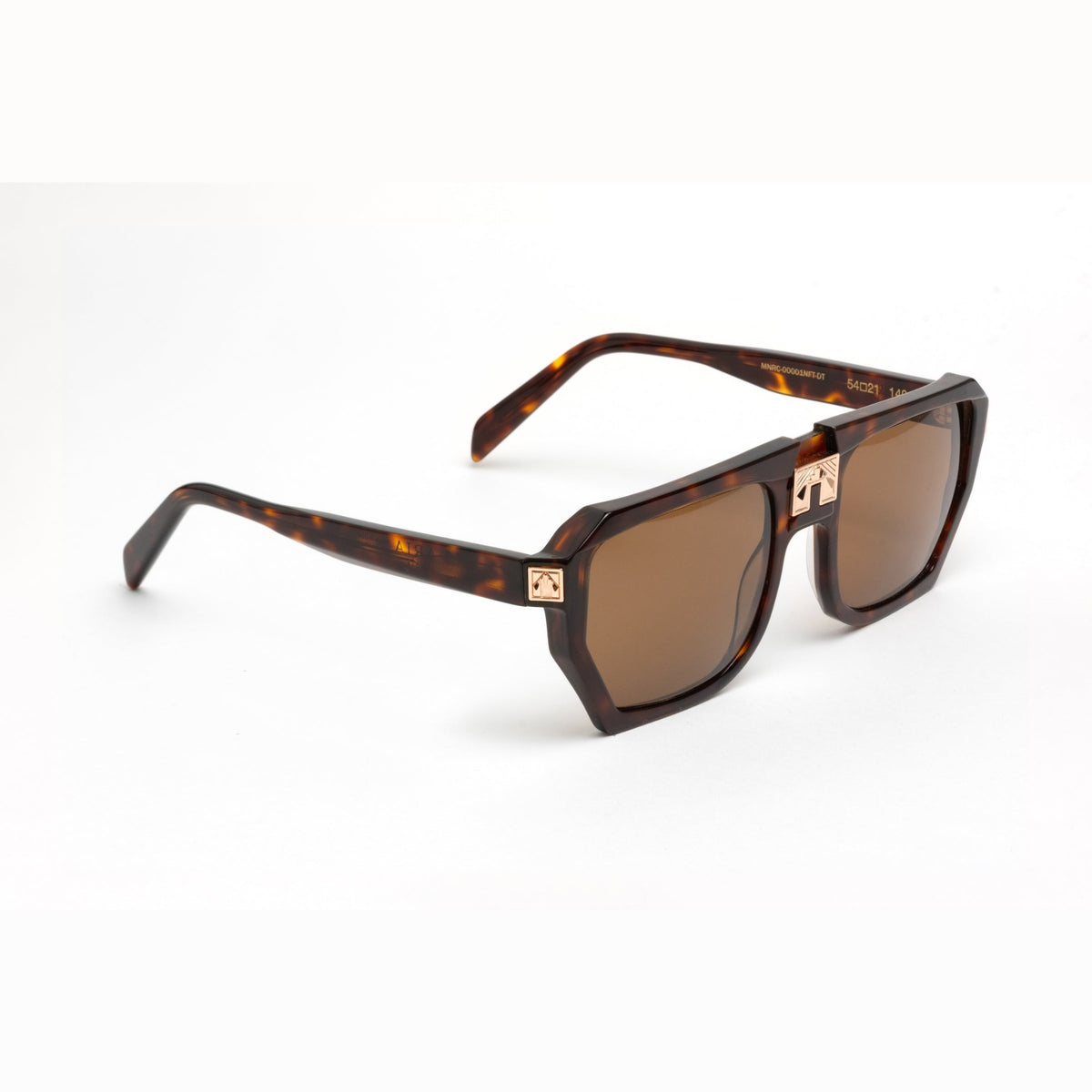 ARIA NOIR Monarca sunglasses in Dark Tortoise, three quarter angle view