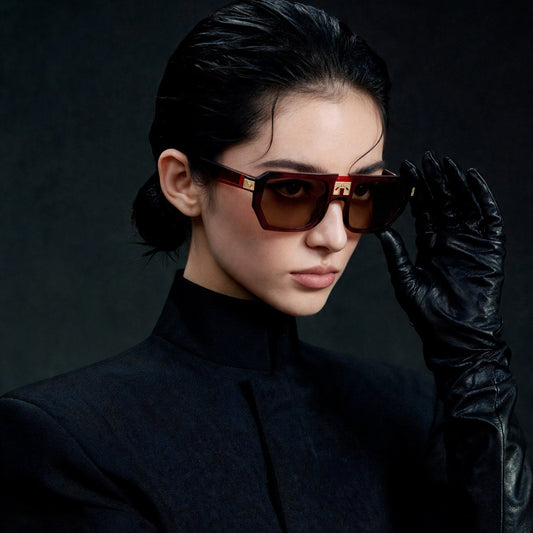 ARIA NOIR MONARCA Velvet Rose sunglasses fall campaign